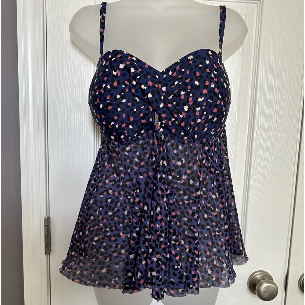 Kona Sol size L swimsuit top!